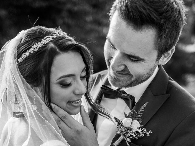 La boda de CONSTANTIN y SABRINA en Sant Fost De Campsentelles, Barcelona 35