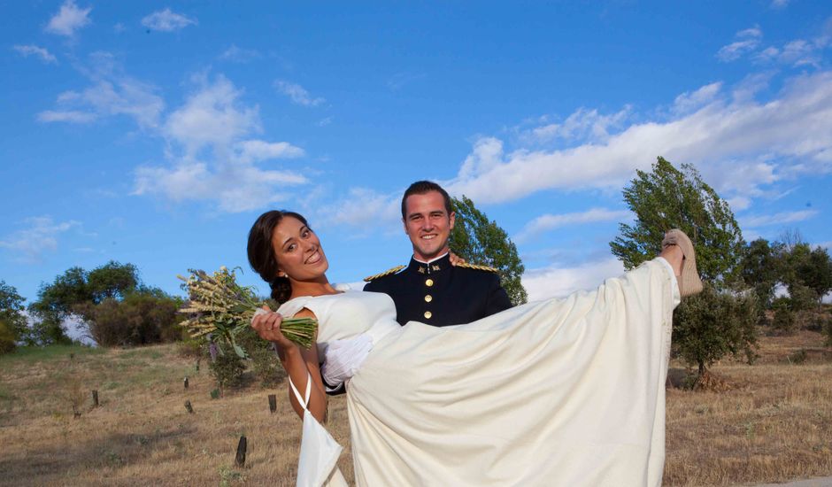 La boda de Rafael y Beatriz en Tres Cantos, Madrid