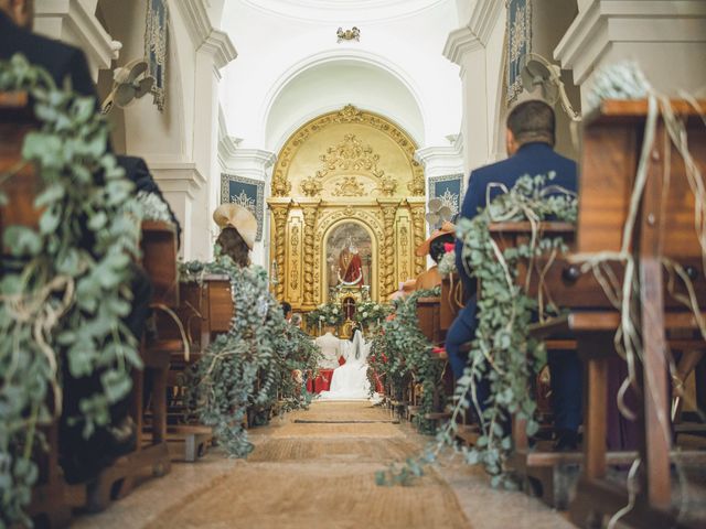 La boda de Jennifer y Juan Antonio en Tarifa, Cádiz 37