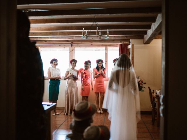 La boda de Javier y Lorena en Navaluenga, Ávila 92