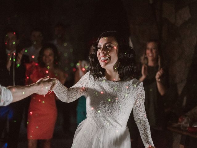 La boda de Javier y Lorena en Navaluenga, Ávila 183