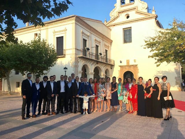 La boda de Roberto y Raquel  en Castelló/castellón De La Plana, Castellón 6