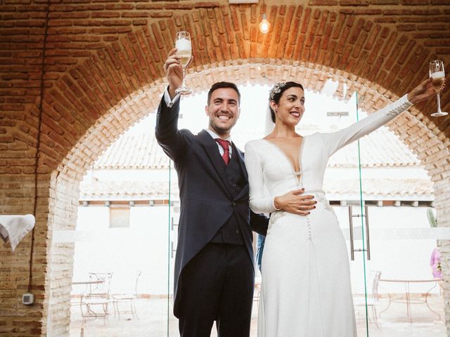 La boda de Manuel y Pastora en Alcala De Guadaira, Sevilla 56