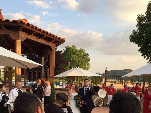 La boda de Jorge  y Monica  en La Vid, Burgos 4