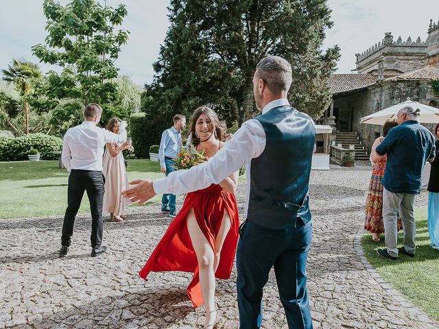 La boda de Diego y Elisa en Nigran, Pontevedra 75