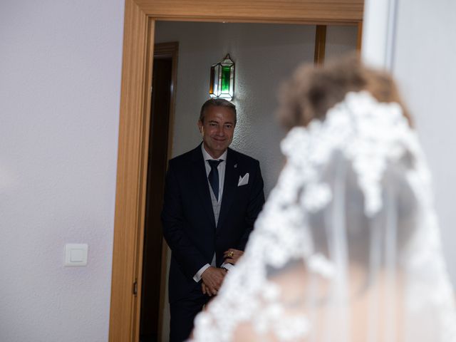 La boda de Emilio y Macarena en Valdepeñas, Ciudad Real 18