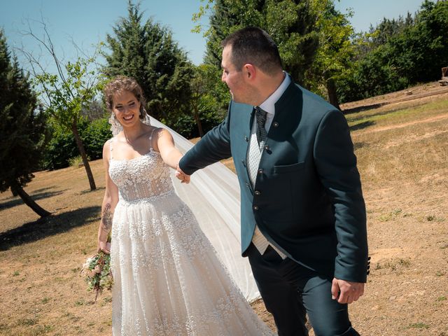 La boda de Emilio y Macarena en Valdepeñas, Ciudad Real 24