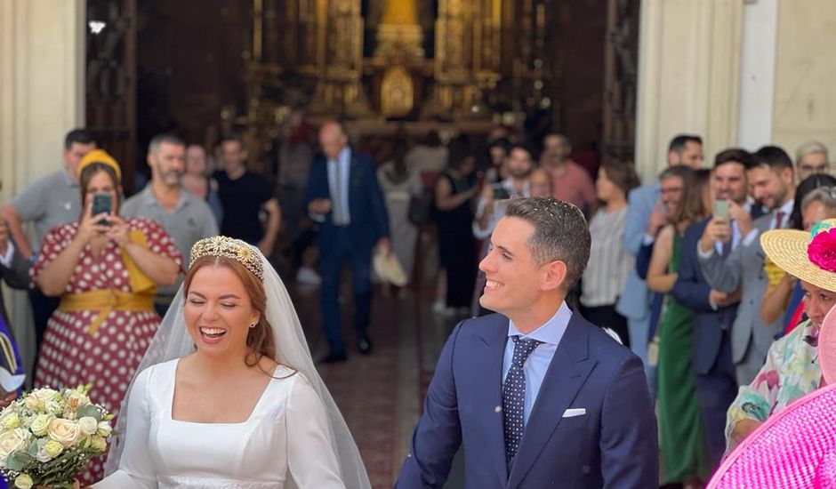 La boda de Alejandro y Lucía en Sevilla, Sevilla