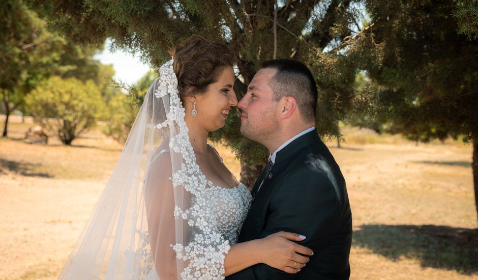 La boda de Emilio y Macarena en Valdepeñas, Ciudad Real