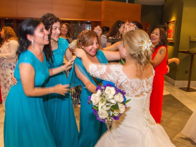 La boda de Jefri y Claudia en Pamplona, Navarra 39