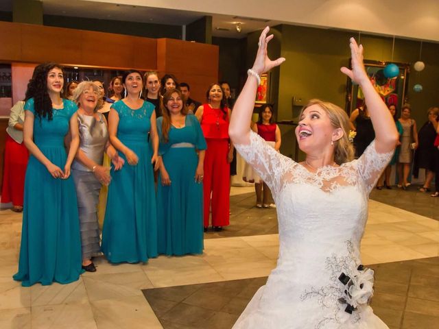 La boda de Jefri y Claudia en Pamplona, Navarra 42