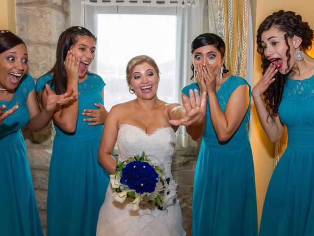 La boda de Jefri y Claudia en Pamplona, Navarra 50