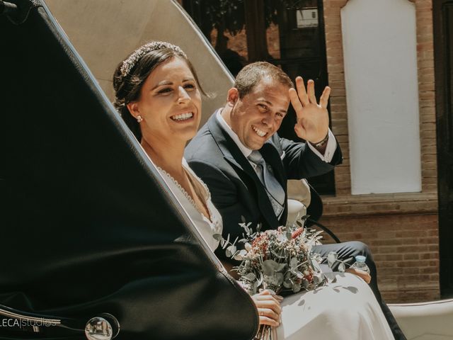 La boda de Magdalena y Juancris en El Cerro De Andevalo, Huelva 13