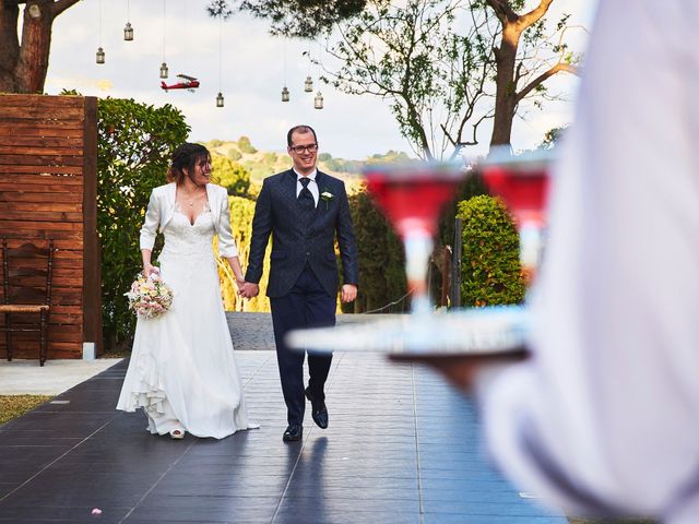 La boda de Carlos y Irene en Badalona, Barcelona 29