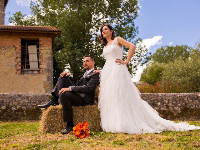 La boda de Paul y Amelia en Soncillo, Burgos 14