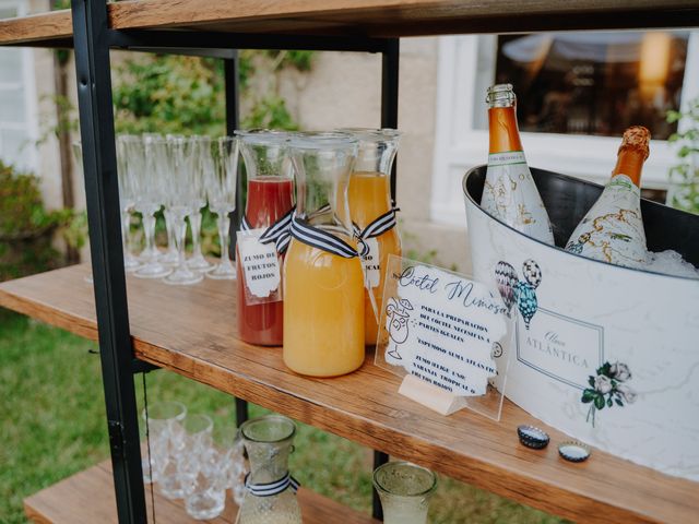 La boda de Alejandro y Nerea en Vigo, Pontevedra 35