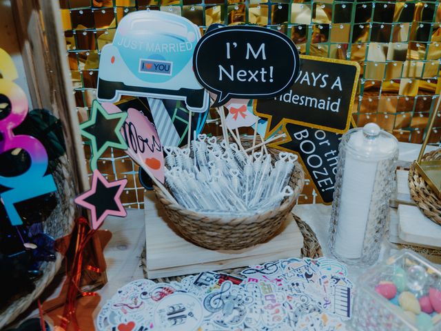 La boda de Alejandro y Nerea en Vigo, Pontevedra 39