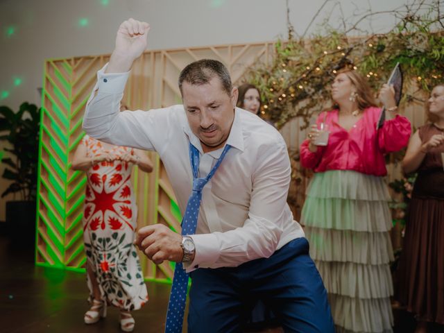 La boda de Alejandro y Nerea en Vigo, Pontevedra 48