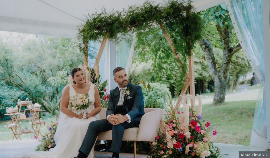 La boda de Alejandro y Nerea en Vigo, Pontevedra