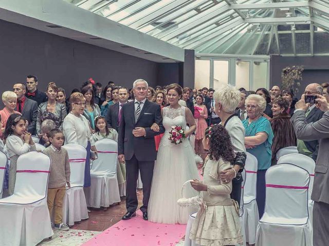 La boda de Berto y Elisa en Mogro, Cantabria 30