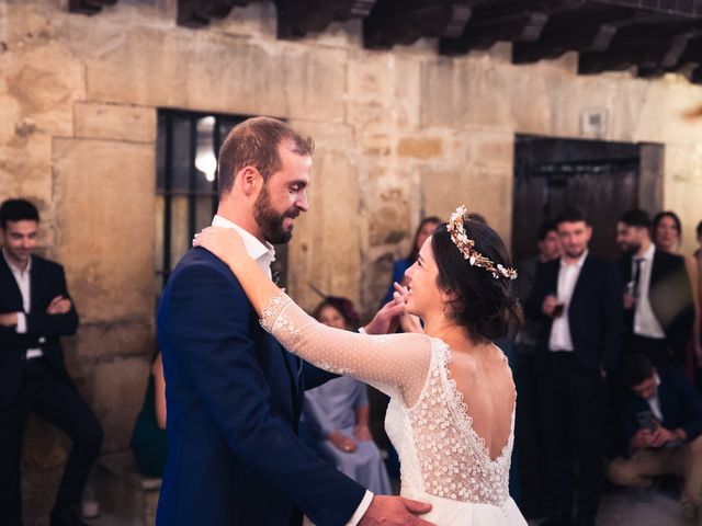 La boda de Cristiano y Beatriz en Gordexola, Vizcaya 53