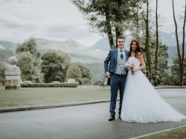 La boda de Angel y Fabiana en Oviedo, Asturias 6