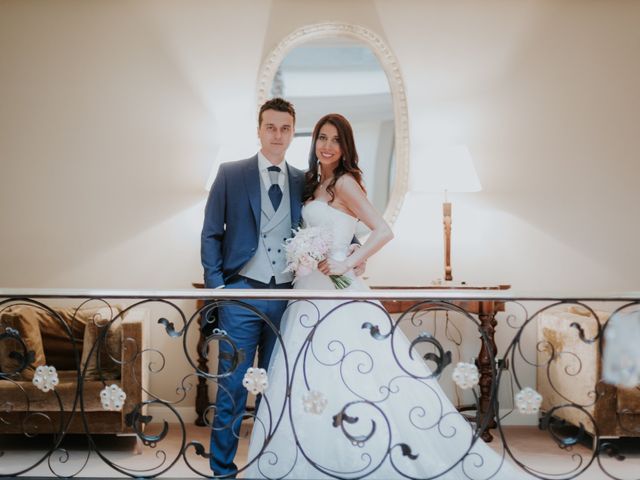 La boda de Angel y Fabiana en Oviedo, Asturias 24
