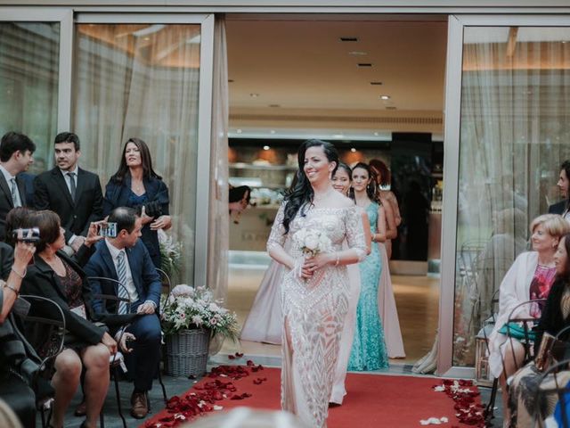 La boda de Angel y Fabiana en Oviedo, Asturias 46