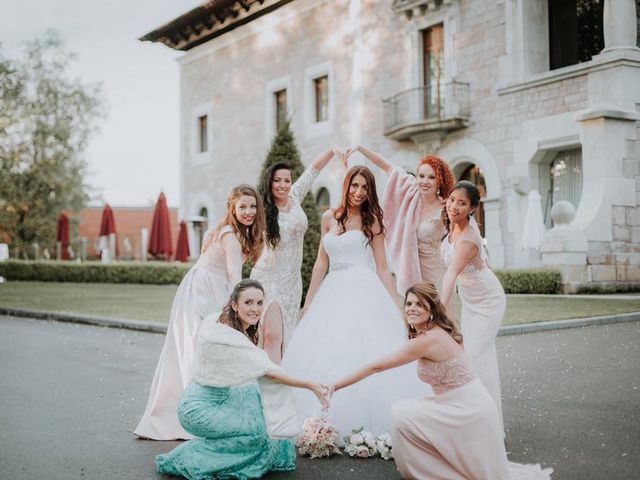 La boda de Angel y Fabiana en Oviedo, Asturias 54
