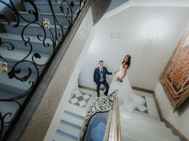 La boda de Angel y Fabiana en Oviedo, Asturias 68
