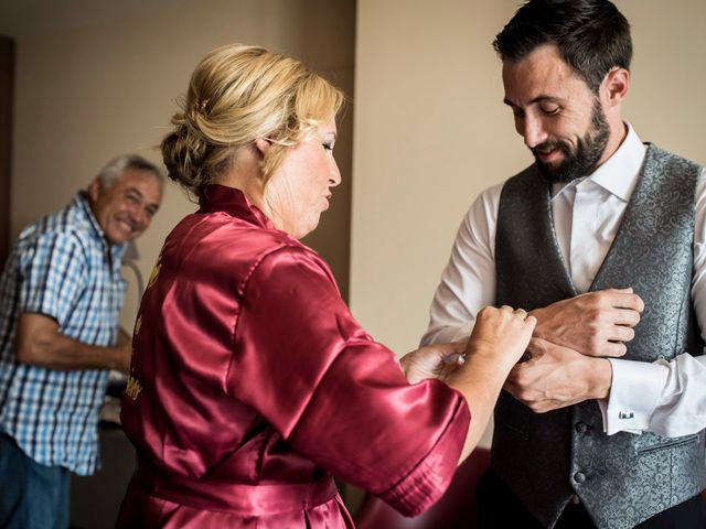 La boda de Juanra y Luciene en La/villajoyosa Vila Joiosa, Alicante 16