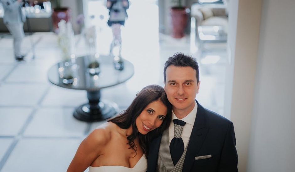 La boda de Angel y Fabiana en Oviedo, Asturias