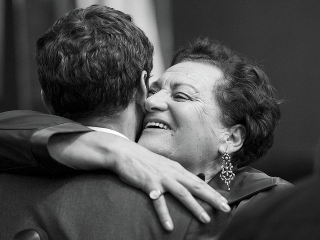 La boda de Adrián y Clara en Santiago De Compostela, A Coruña 30