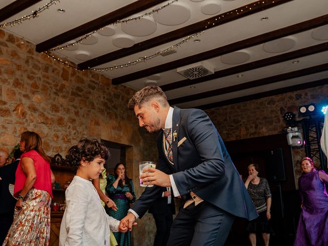 La boda de Claudia y Sergio en Valdesoto, Asturias 363