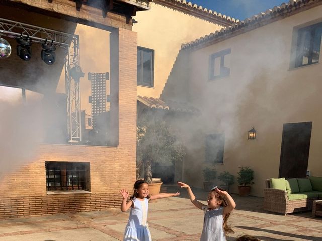 La boda de Elena y Elena y Juanmi en Quart De Poblet, Valencia 6