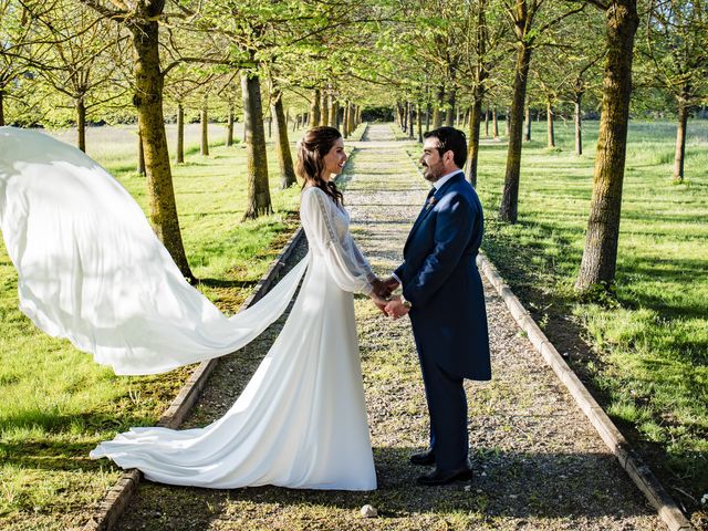 La boda de Paco y Ana en Burgos, Burgos 33