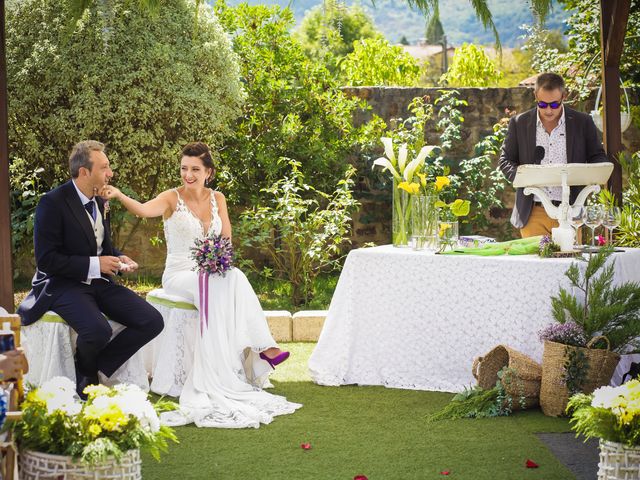 La boda de Joseba y Isabel en Lezama, Álava 32