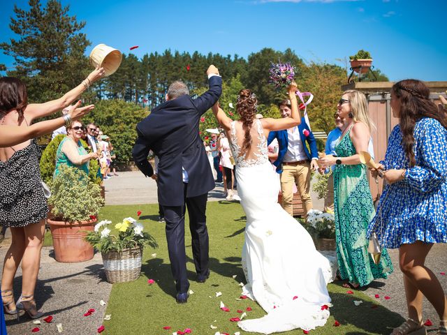 La boda de Joseba y Isabel en Lezama, Álava 40