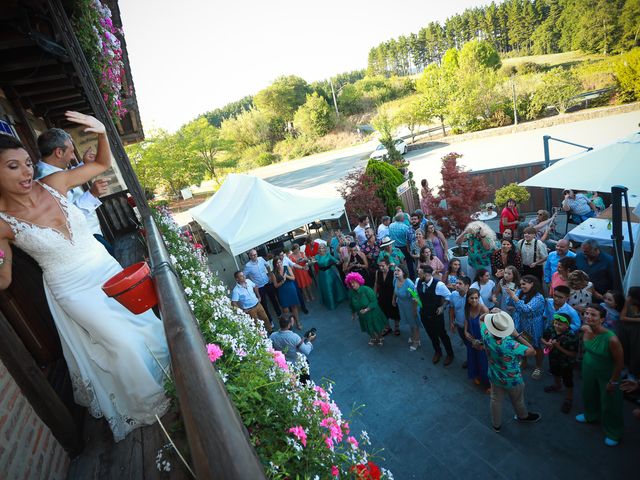 La boda de Joseba y Isabel en Lezama, Álava 67