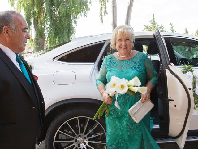 La boda de José y Rosario en Carranque, Toledo 4