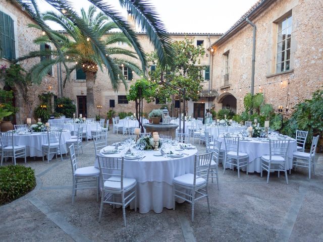 La boda de Christian y Tatiana en Bunyola, Islas Baleares 12