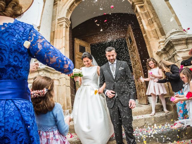 La boda de Jose Manuel y María Dolores en Encinasola, Huelva 53