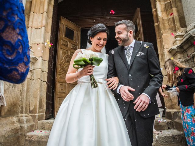 La boda de Jose Manuel y María Dolores en Encinasola, Huelva 56