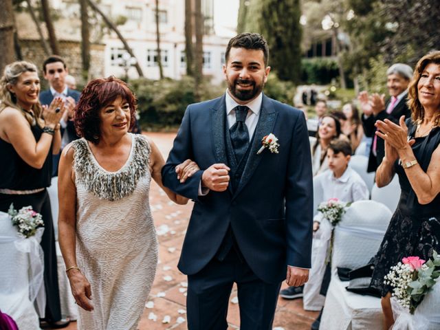 La boda de Sebas y Masha en Montbrio Del Camp, Tarragona 27