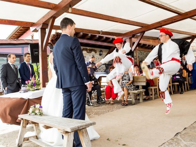 La boda de Aitor y Naiara en Larrabetzu, Vizcaya 44