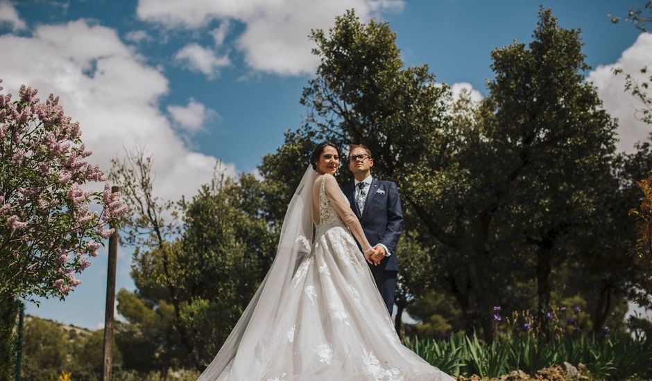 La boda de Mélanie y José Antonio en Pozo Alcon, Jaén