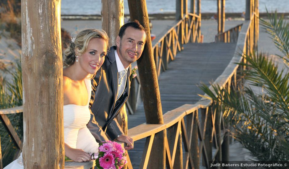 La boda de Isaak y Sandra en Chiclana De La Frontera, Cádiz