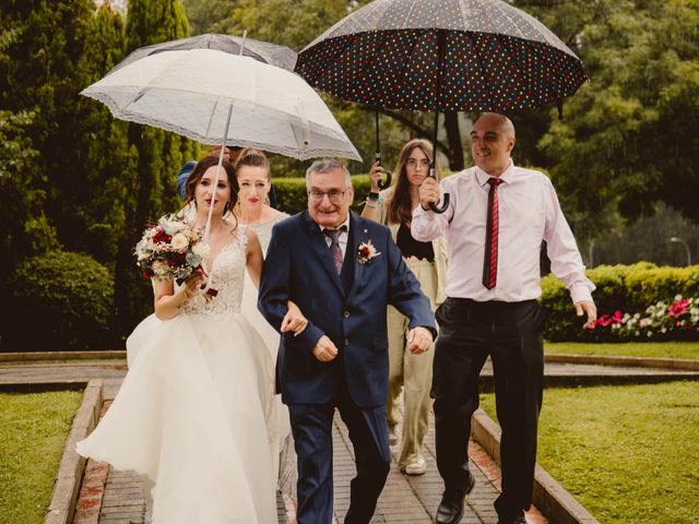 La boda de Guillermo y Garazi en Llodio, Álava 13