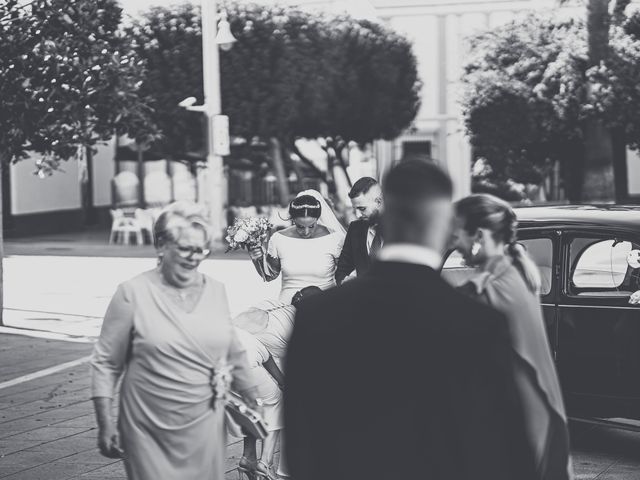 La boda de Isa y Jose en San Fernando, Cádiz 36