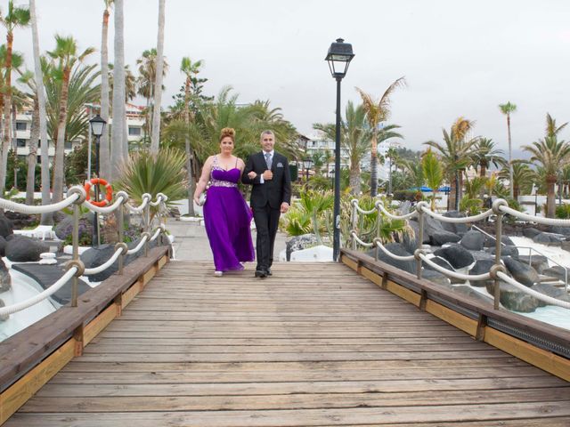 La boda de Royer y Bárbara en Puerto De La Cruz, Santa Cruz de Tenerife 16